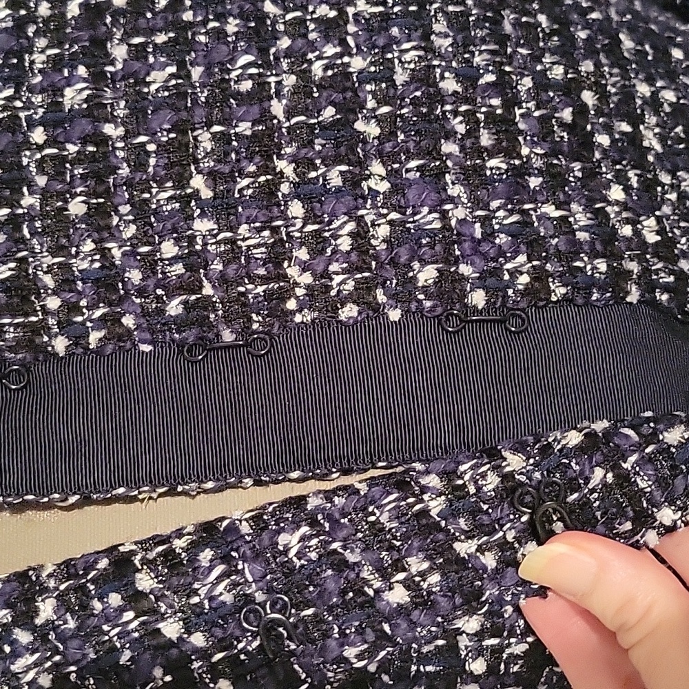 J Crew Women's Navy Blue  and White Tweed Jacket Blazer - Picture 3 of 3